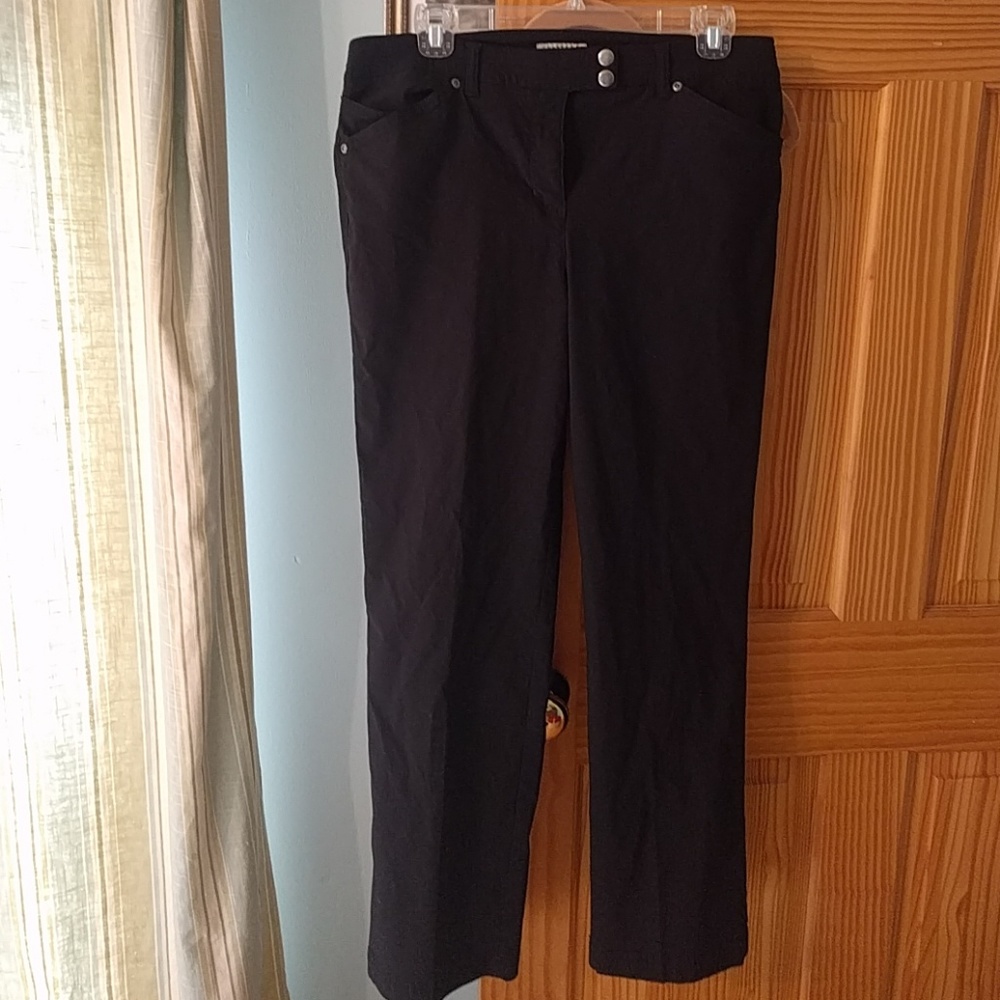 Jones new York sport stretch black pants, size 14